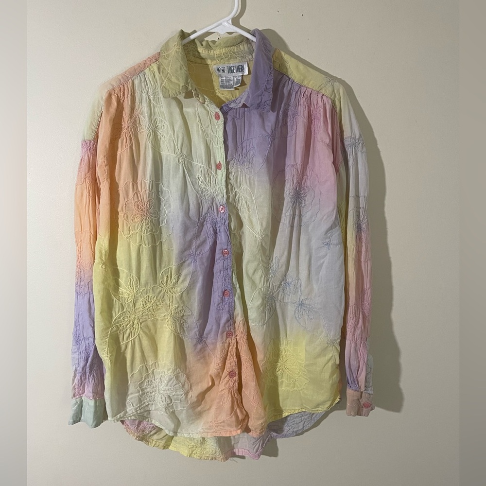 Unique Vintage Pastel Embroidered Loose Fit Button Down Shirt Ombré‎ Floral XL